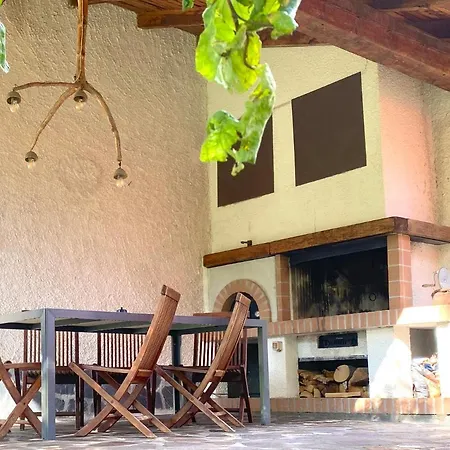 Villa Bornhome Relax, Sport E Cultura Altopiano Del Sole 6 Ospiti - Pet Frendly Borno